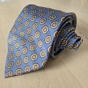 Brooks Brothers Light Blue Silk Tie with Gold and Brown Medallions